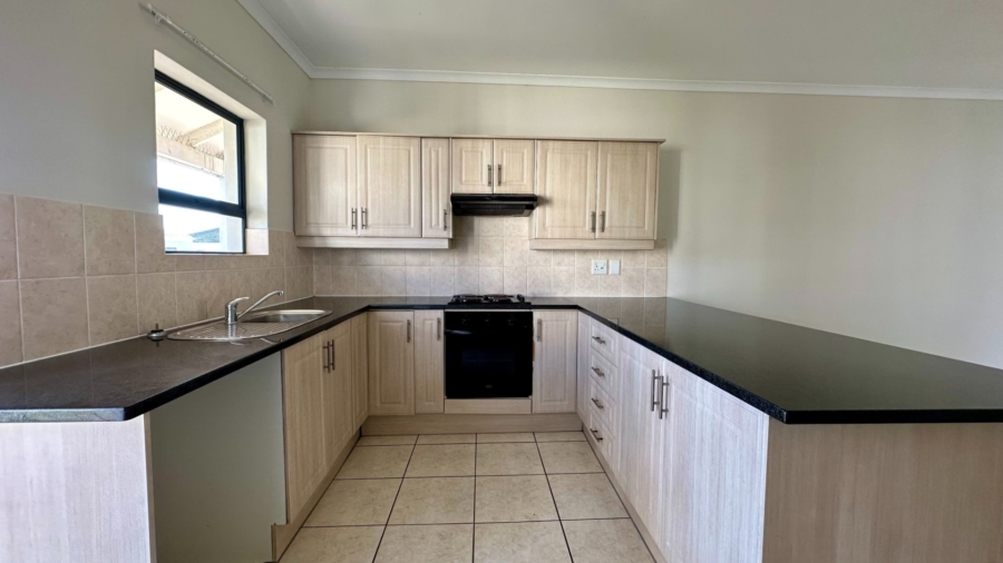 2 Bedroom Property for Sale in Heritage Park Western Cape